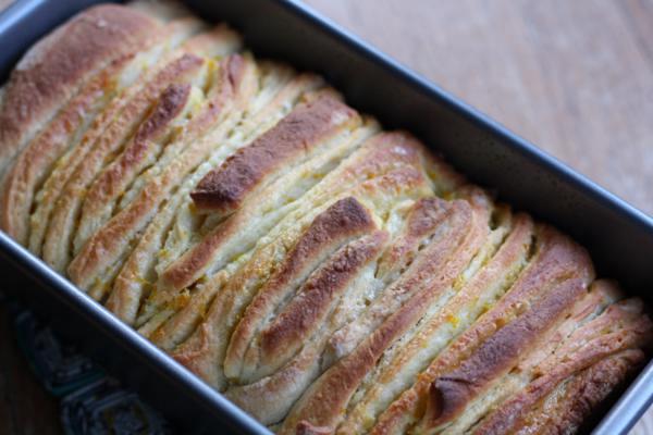 citrus pull apart bread, pre-glaze